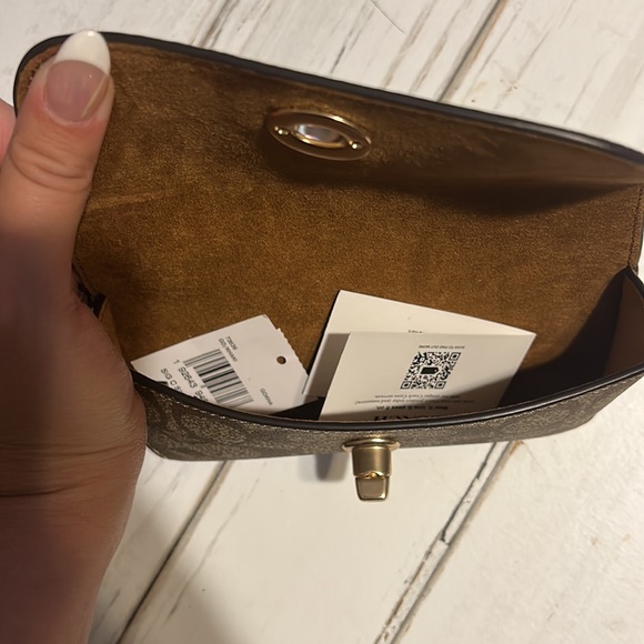 Brand New: Coach sunglasses case. Never used! Still has tags! - Picture 2 of 2